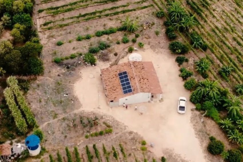 Energia solar gera economia à agricultores e eleva produção de safras