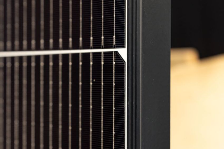 21-08-23-canal-solar-ZNShine Solar lançará estrutura composta de carbono e módulos TOPCon na Intersolar