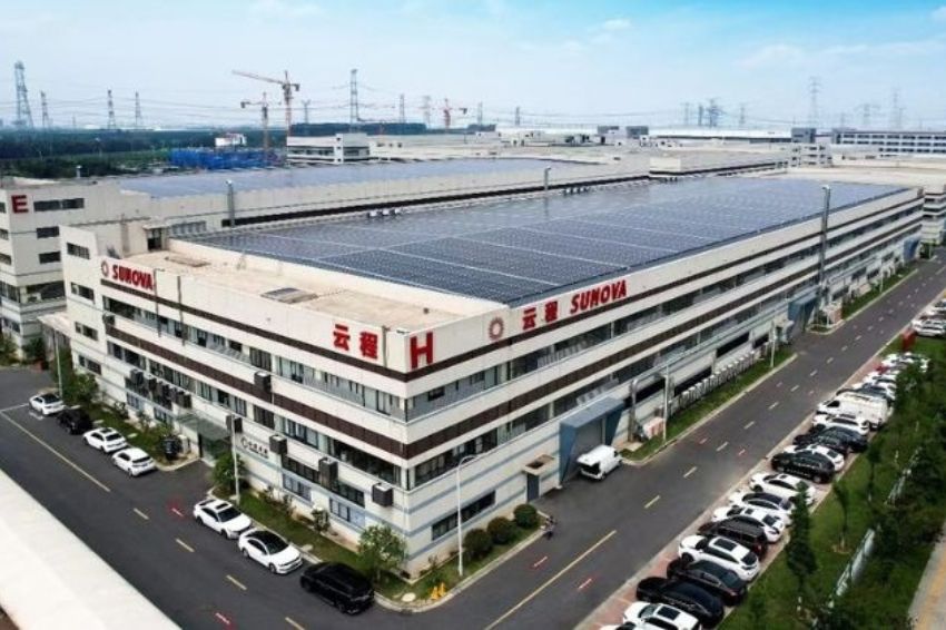 24-08-23-canal-solar-Sunova Solar é listada como fabricante de módulos Tier 1