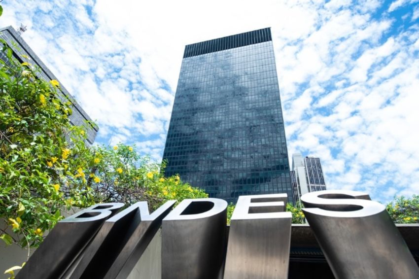 BNDES aprova financiamento de R$ 2,18 bilhões para complexo solar
