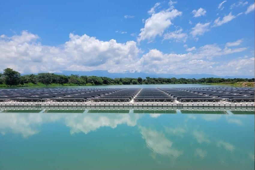 Empresa quer transformar lagos de mineração em usinas de energia solar