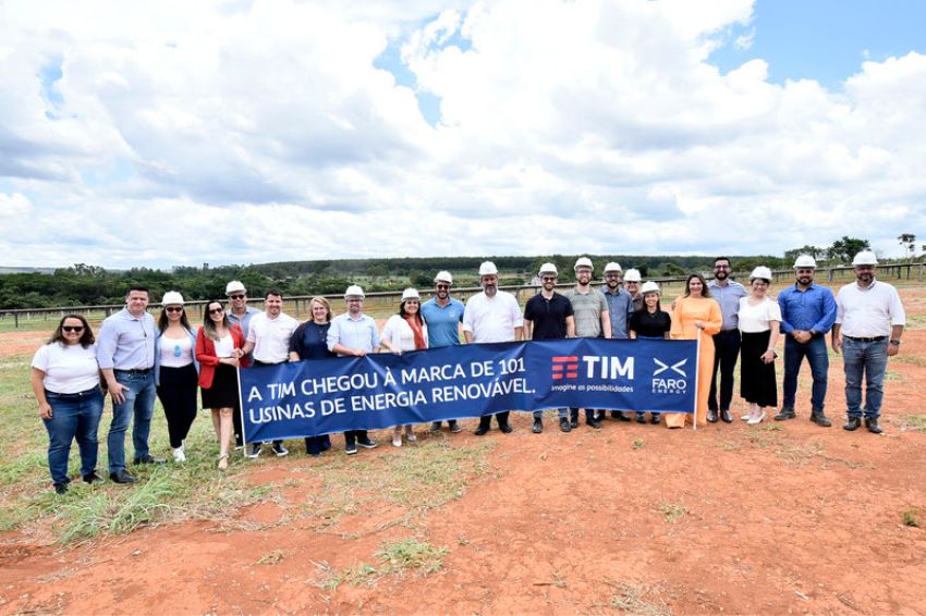 TIM supera marca de 100 usinas de energia renovável em operação