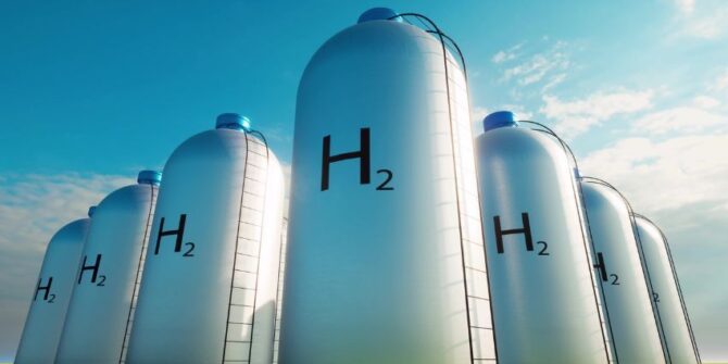 Segundo a análise, a demanda global de água para o hidrogênio está programada para triplicar até 2040 e aumentar seis vezes até 2050