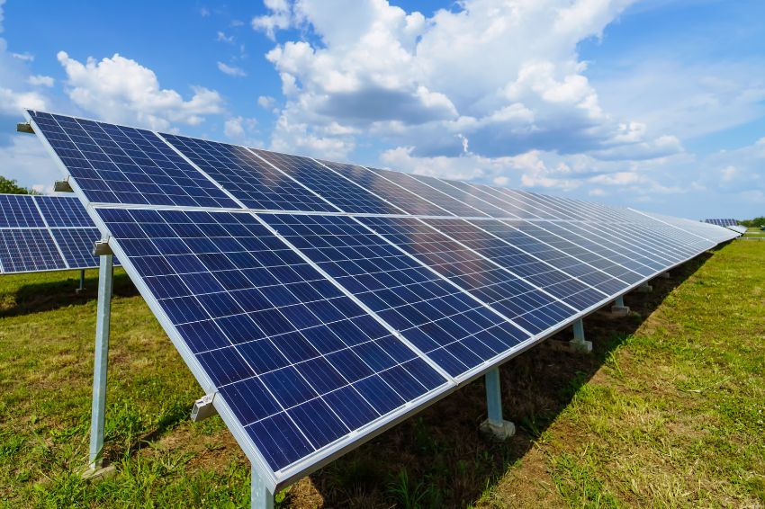 Brasil tem capacidade de aumentar oferta de energia solar em 100 vezes, diz diretor da Petrobras