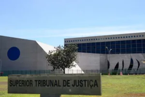 STJ decide que TUST e TUSD integram a base de cálculo do ICMS