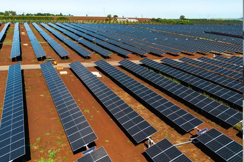 Copel inaugura usina de energia solar em Sarandi (PR)