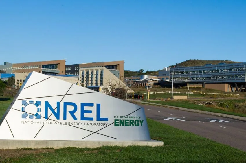 NREL destaca oportunidades para fabricação de painéis de perovskita 