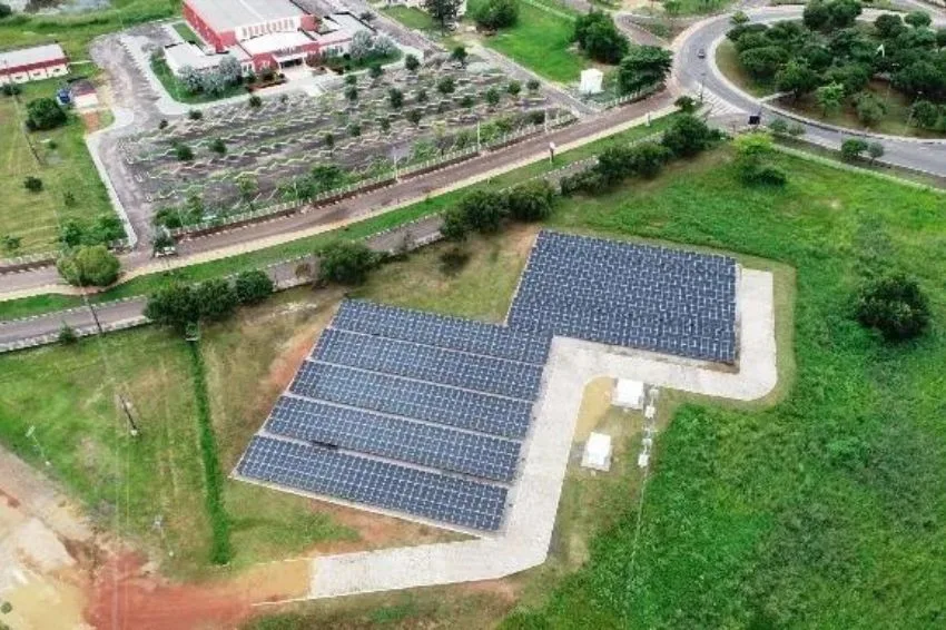 Universidade inaugura usina solar em Roraima