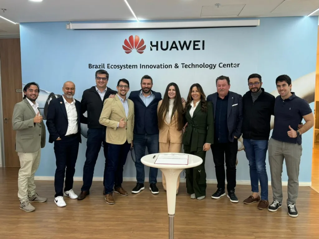 Huawei e HDT firmam parceria com a Dynamis