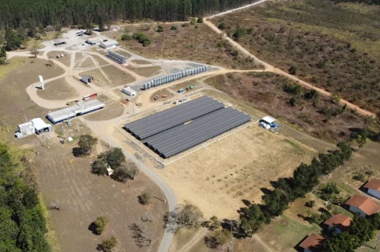 Cliente dribla inversão de fluxo com sistema zero grid e obtém economia de R$ 30 mil mensais