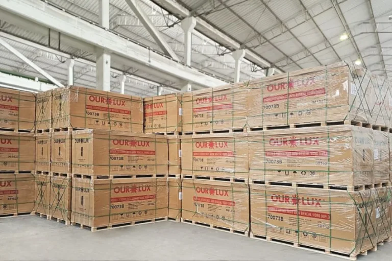 Módulo bifacial de 600 W da Ourolux recebe Selo Procel