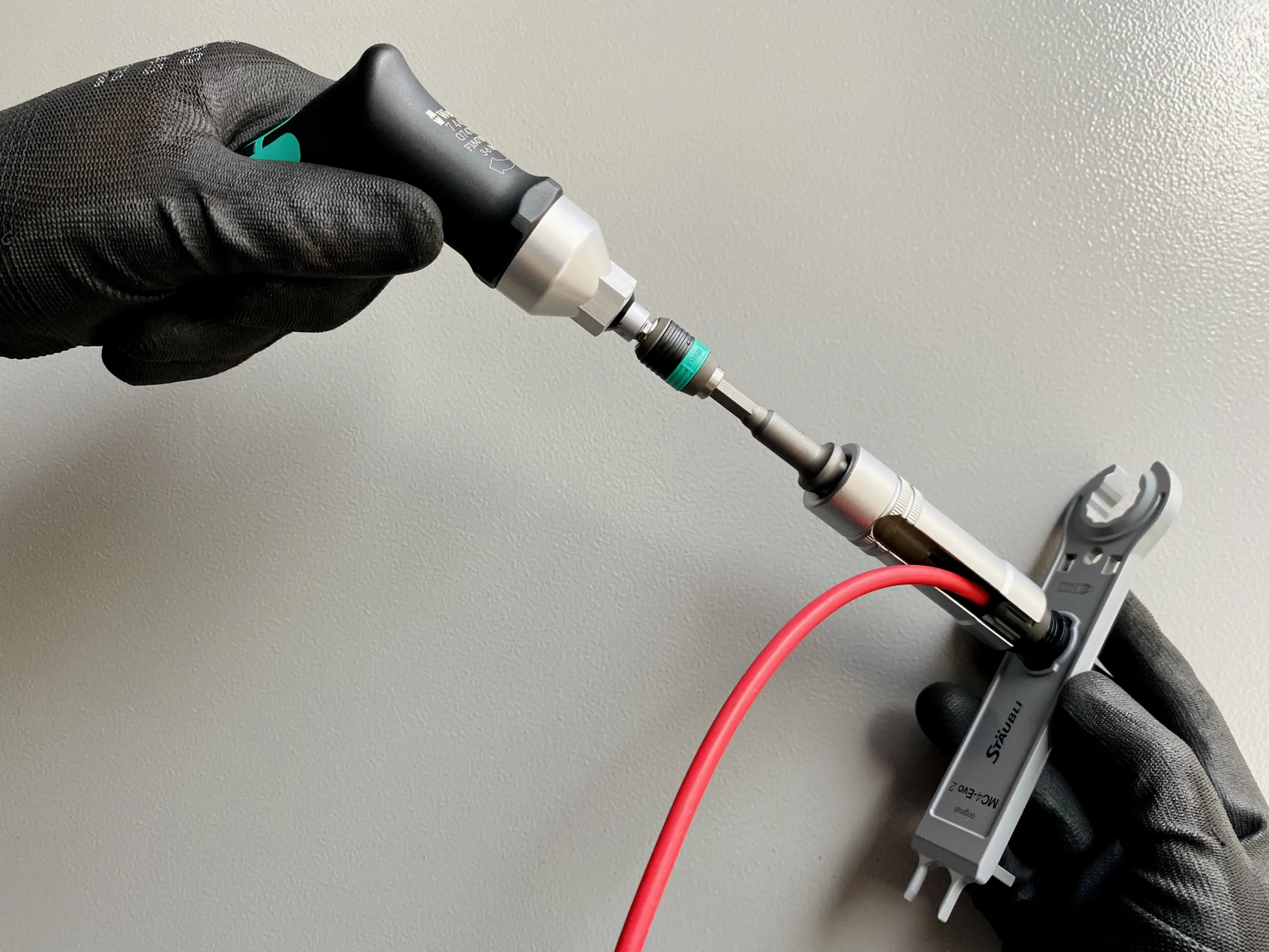 Stäubli e Multiluz Solar se unem para qualificar integradores e ampliar segurança nas instalações
