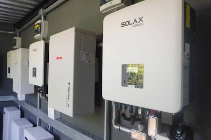 SolaX Power promove treinamento gratuito sobre sistemas híbridos