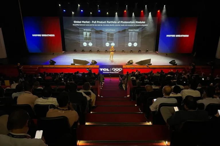 TCL Solar chega ao Brasil com módulos half-cell, TOPCon e back contact