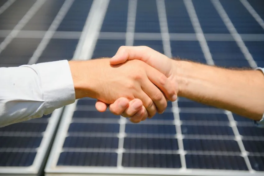 CANAL SOLAR - Adias Sol.Ar. e Nura fecham acordo para ampliar acesso ao crédito no setor solar