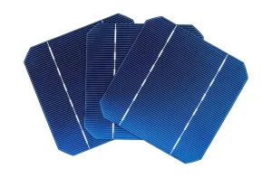 Três modelos de Células solares