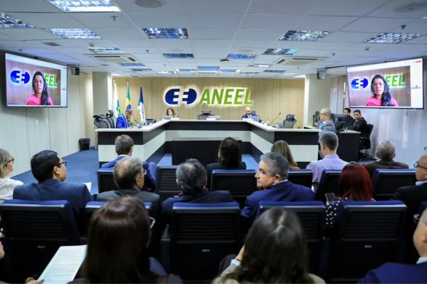 Canal Solar - Questionamentos do mercado sobre o leilão de GSF serão avaliados pela ANEEL