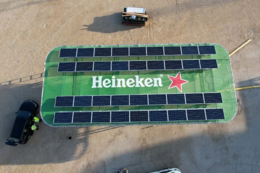 Canal solar - Energia solar abastece bares da Heineken durante festival de música em Portugal