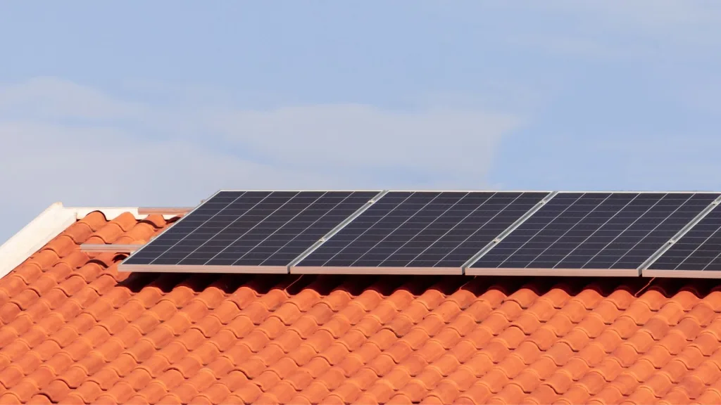 Canal Solar - Câmara discute denúncias contra distribuidoras na aplicação da Lei 14.300