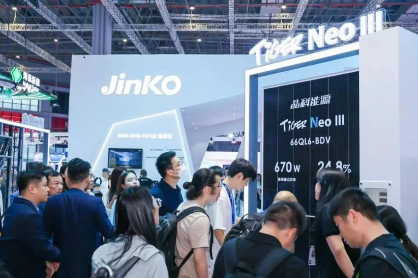 Canal Solar - Jinko launches TIGER NEO 3.0 with 670 W and 24,8% efficiency at Intersolar