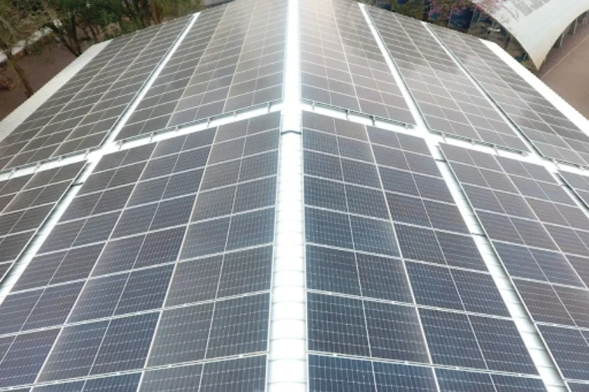 Canal-Solar - maior usina zero grid microinversores Hoymiles