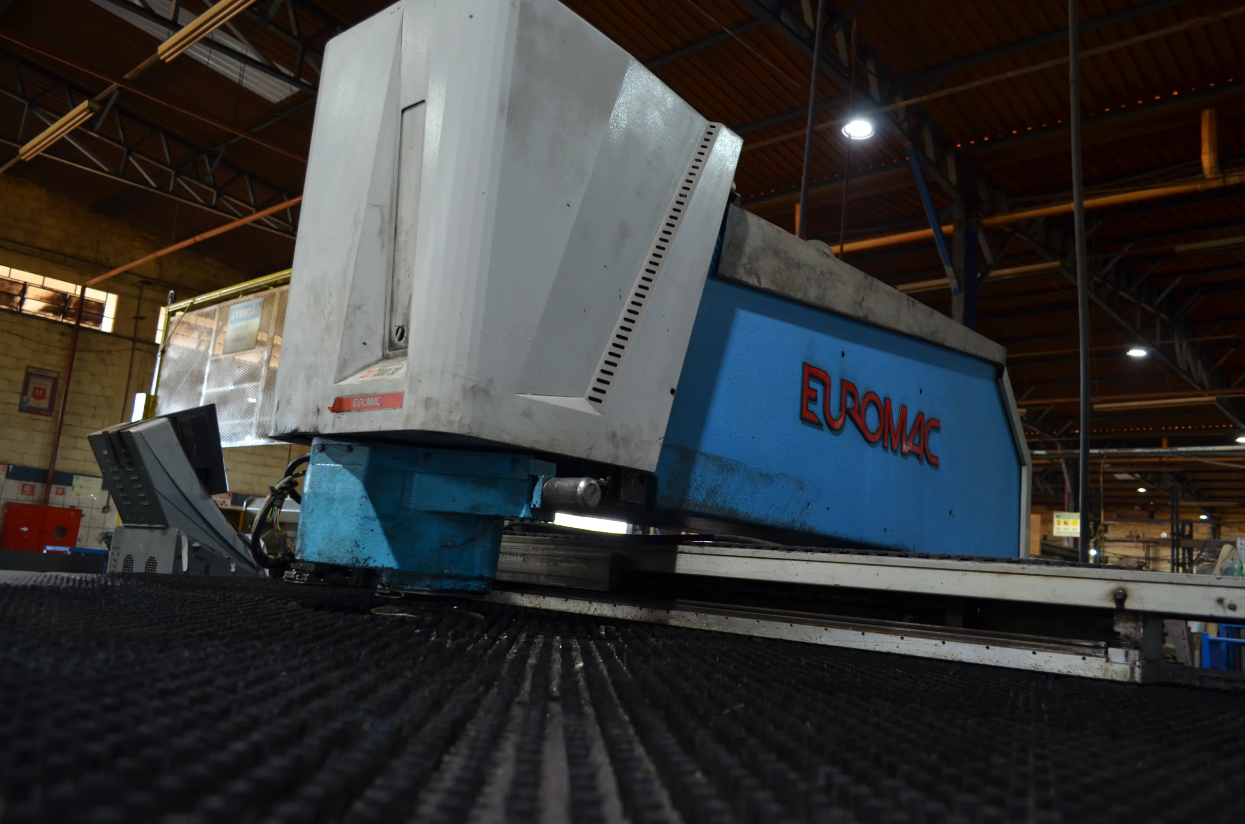 Metal Light fortalece operação industrial com foco em tecnologia e automação