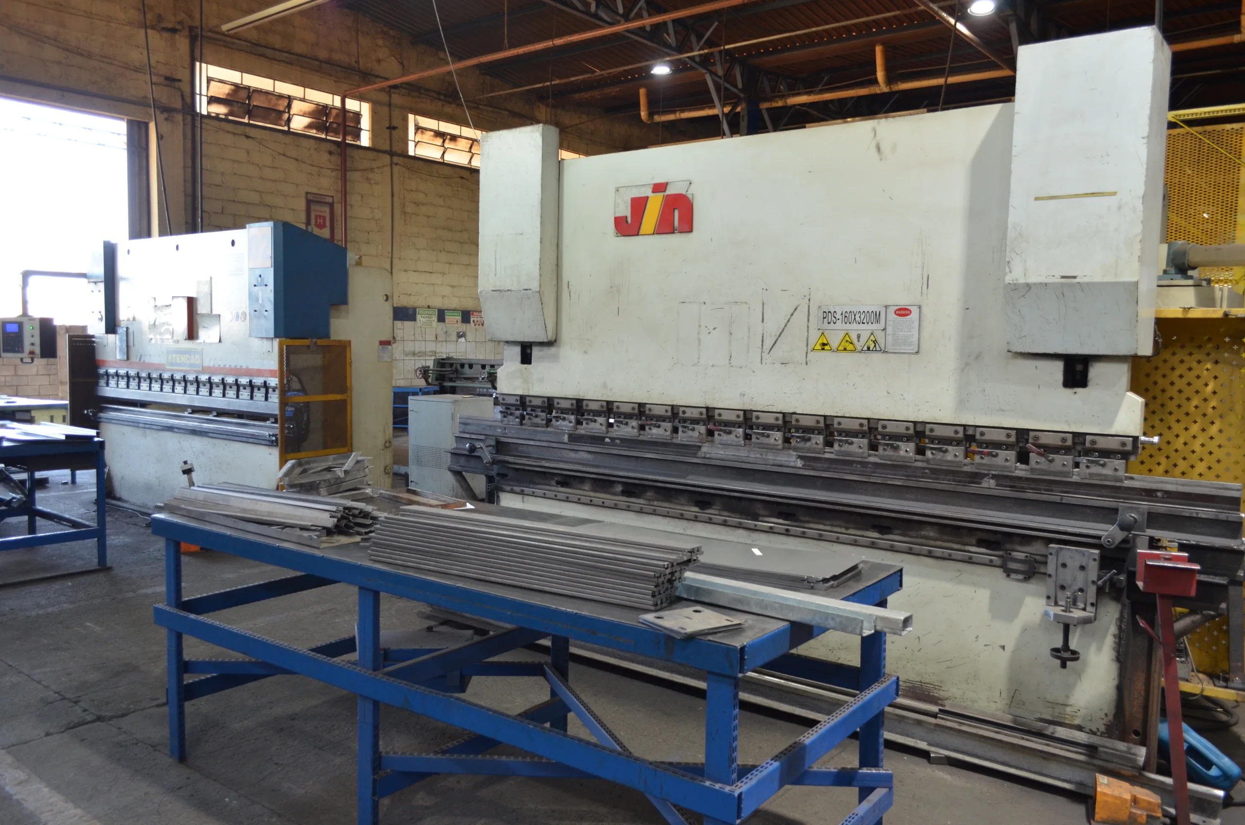 Metal Light fortalece operação industrial com foco em tecnologia e automação