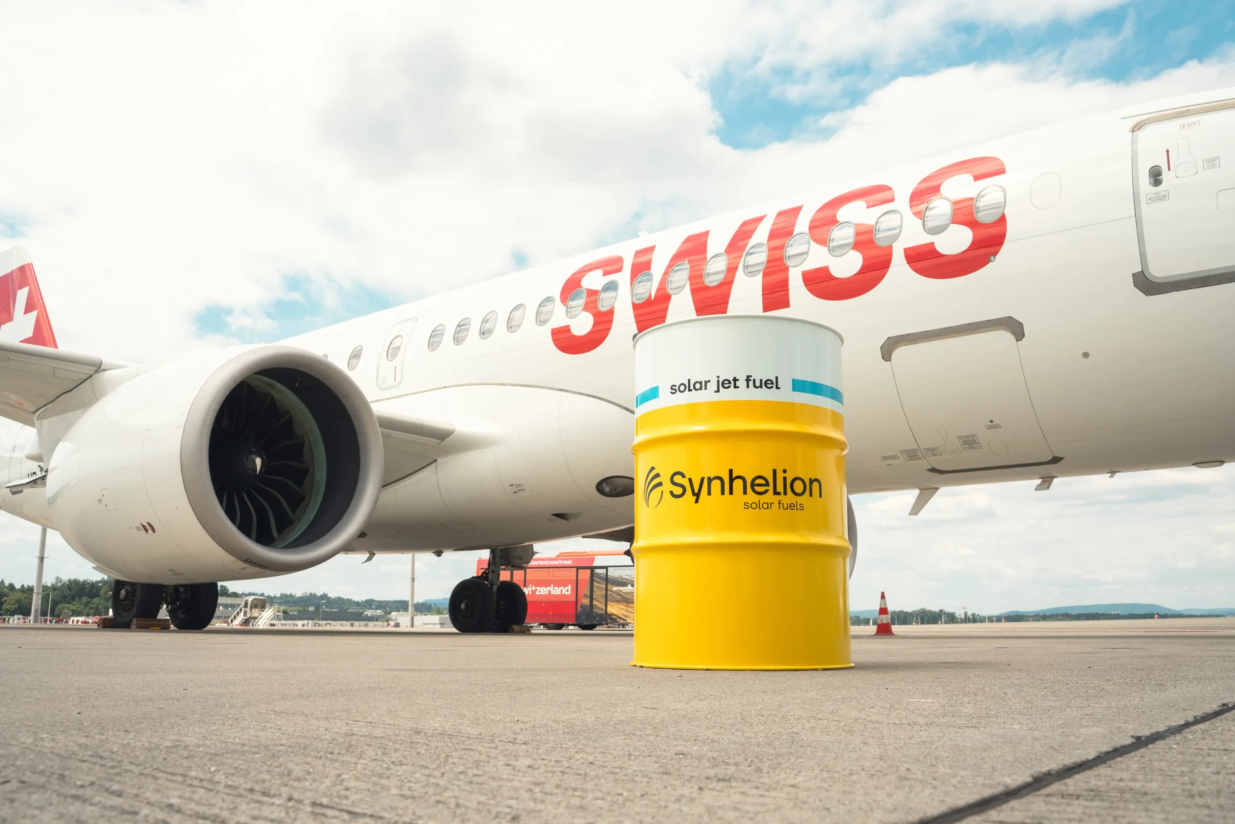 Combustível solar é usado pela primeira vez na aviação comercial