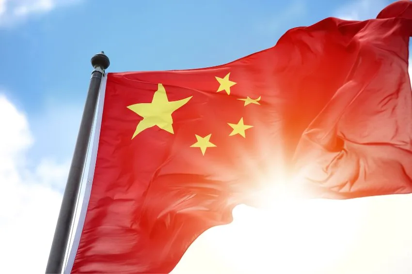 Canal Solar - China concluirá maior complexo de energia solar do mundo