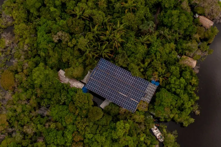 Solar energy guarantees autonomy at a hotel in the heart of the Amazon Rainforest
