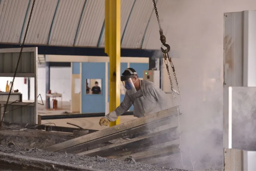 How a hot dip galvanizing plant works