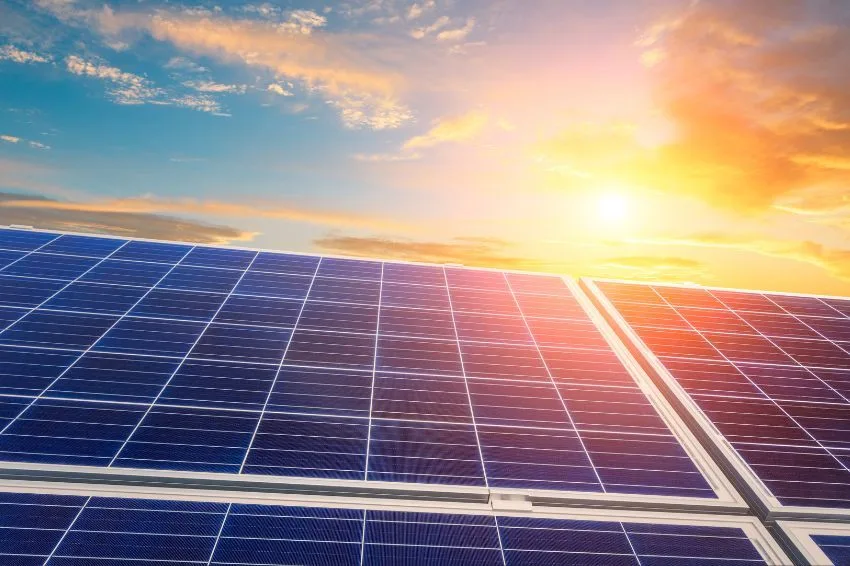 Canal Solar - O futuro das usinas solares junto à carga, mercado livre e grid zero