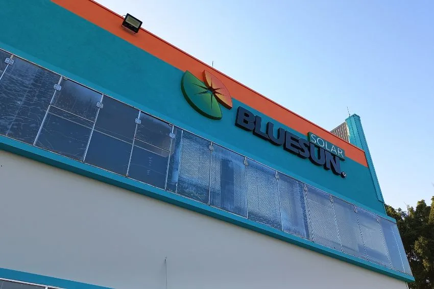 Bluesun expande portfólio de produtos para o mercado solar nacional