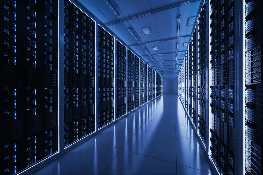 Canal Solar - Redata regime que une benefícios tributários e energia limpa para datacenters