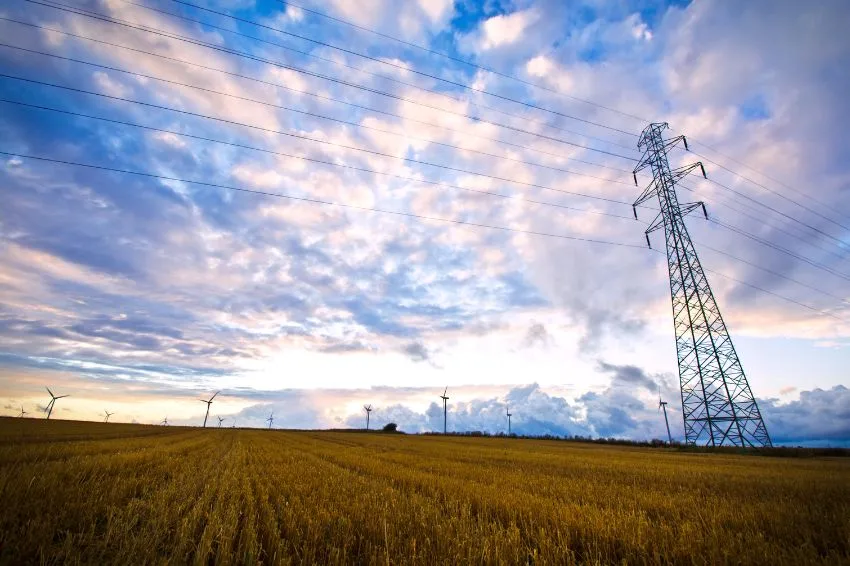 Transmission auction ends with an average discount of 47,98%