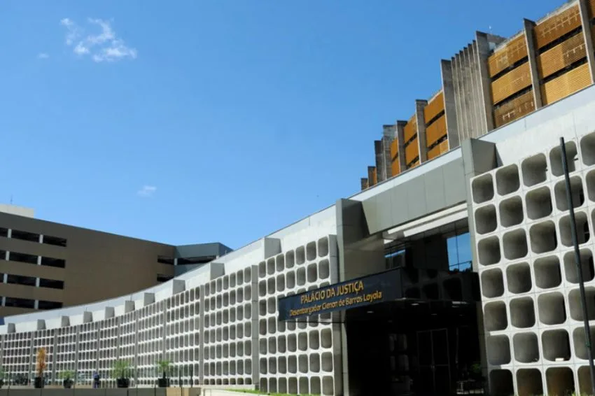 ANEEL Equatorial Goiás fined R$15 million for misuse of consumer data