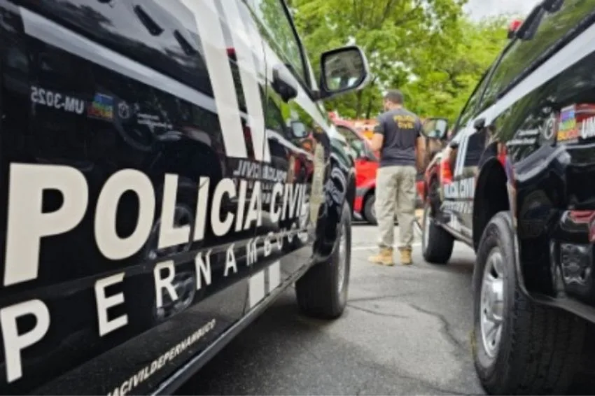 Canal Solar - Mulher morre eletrocutada ao encostar em fio de média tensão durante limpeza de painéis solares