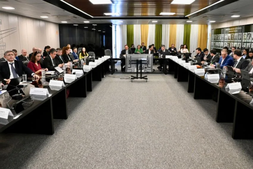 Canal Solar - CMSE afirma que período chuvoso deve reforçar segurança energética no Brasil