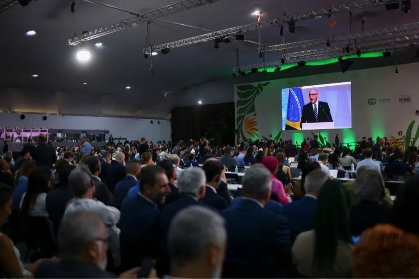 Brazil and the world under pressure to accelerate the energy transition at COP 30.