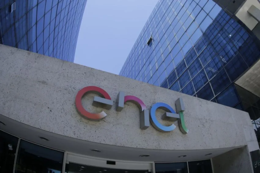 Canal Solar - Enel-SP at risk of potential federal intervention.