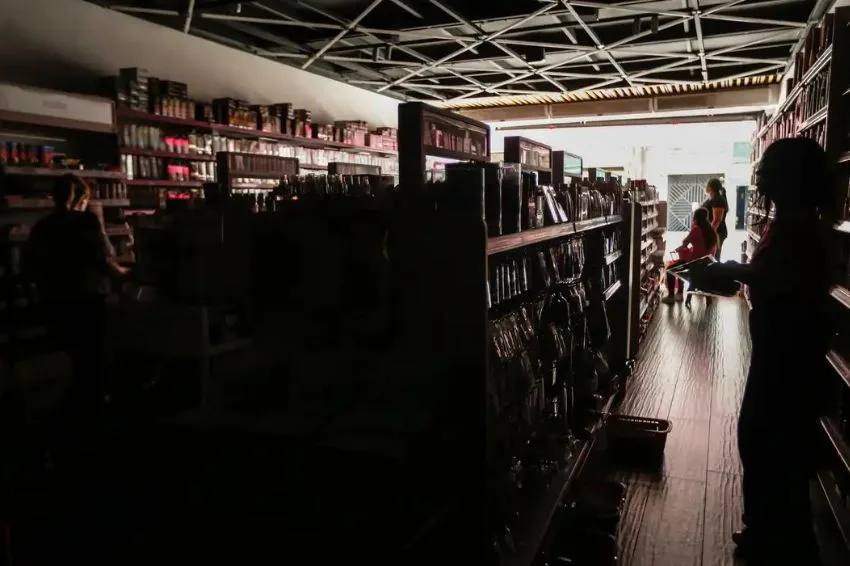 Canal Solar - Governo Federal determina rigor absoluto contra distribuidoras após apagão em São Paulo