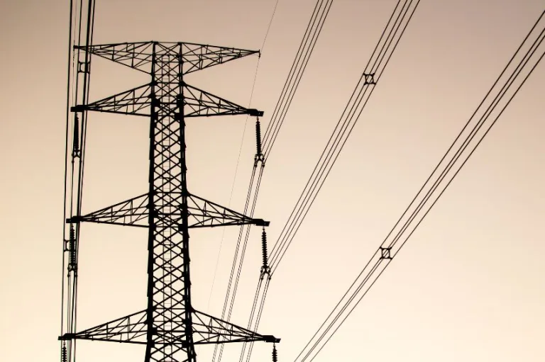 Após pressão do mercado, governo dobra preços-teto dos leilões de capacidade