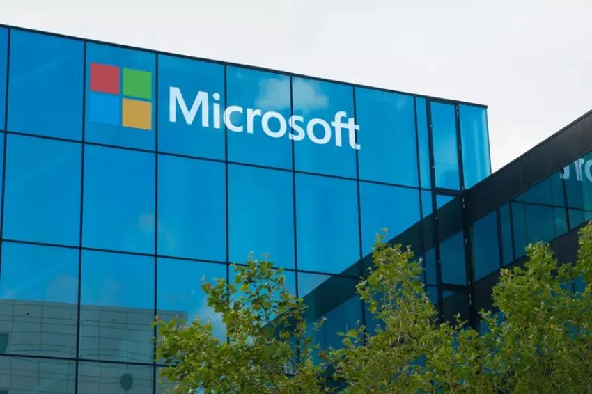 Canal Solar - Microsoft compensa 100% do consumo elétrico com renováveis e mira emissões negativas