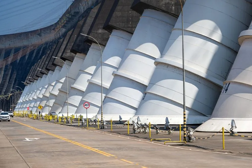 CCEE e Itaipu Binacional abrem chamada para venda de IRECs