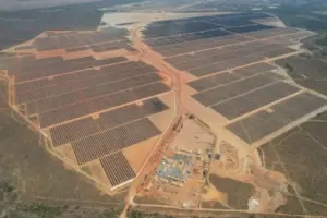 Canal Solar - Sem previsibilidade por causa do curtailment, geradoras reduzem equipes e suspendem novos investimentos no Brasil