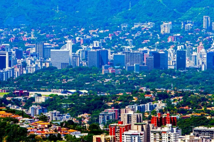 Venezuela antecipa feriado para conter crise energética e consumo