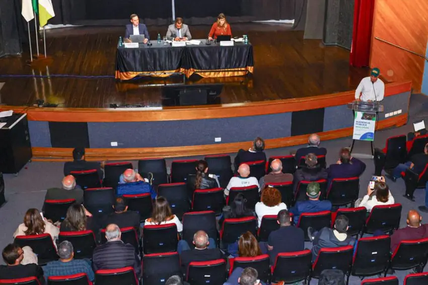 Canal Solar - Em audiência pública, ANEEL reforça intenção de elevar conta de luz no Paraná em 19%