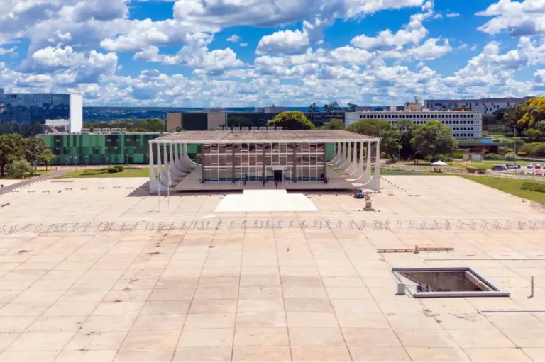 Canal Solar - STF decide que taxa de religação pode ser cobrada e derruba lei do Pará