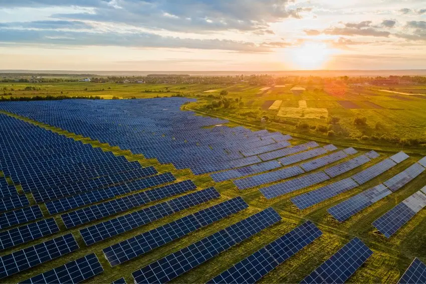 ENGIE Brasil assina três contratos para inovação em usinas solares