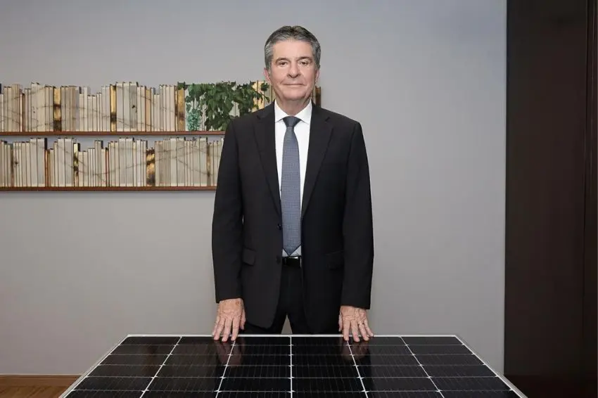 Canal Solar - Brasil em campo, setor elétrico em alerta “Se houver excesso de geração, o sistema também cai”, afirma especialista